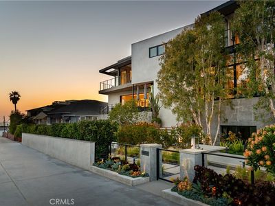 41 21st St, Hermosa Beach, CA, 90254