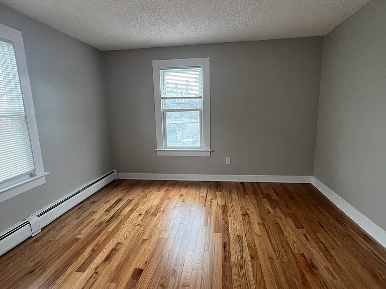 50 Fairview St #1A — Photo 2