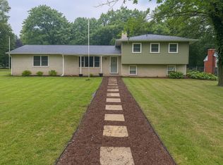 3025 Denise Dr, Akron, OH 44321