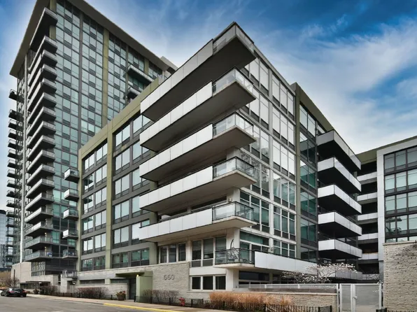 660 W Wayman St Unit 502, Chicago, IL 60661