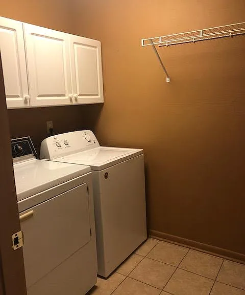 102 N Redwood Ln — Photo 9
