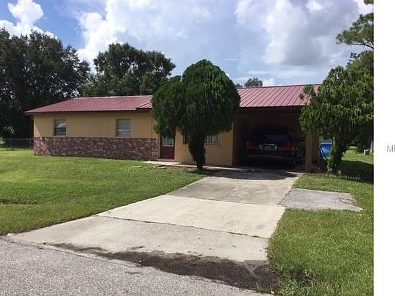 2nd image of 1524 SE Peach Dr