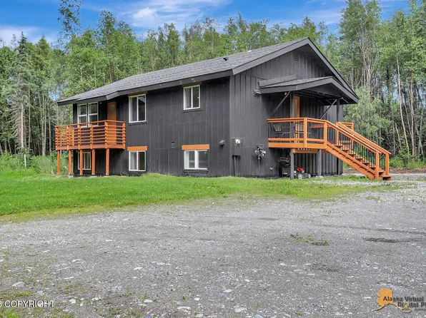 1100 N Retreat Ave, Palmer, AK 99645