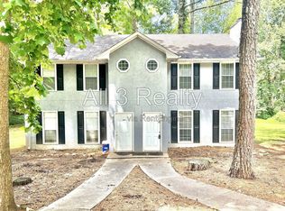 2010 Oakwood Dr, Stockbridge, GA 30281