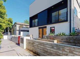 3820 Montclair St #2, Los Angeles, CA 90018