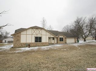 25130 Whipperwill Ln, Broken Arrow, OK 74014