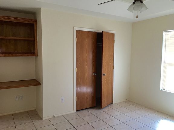 4th image of 904 French Ave APT 1