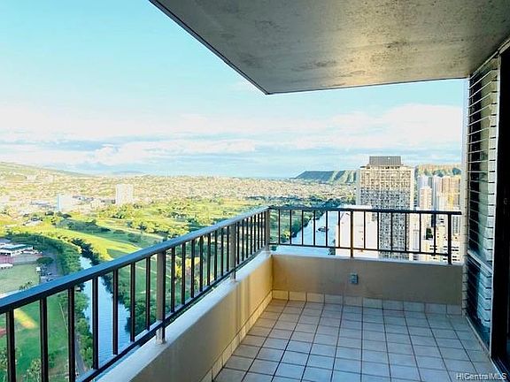 2nd image of 2121 Ala Wai Blvd APT 4106