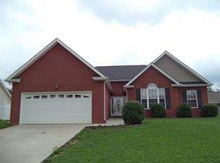 6952 Whitewater Rd, Corryton, TN 37721