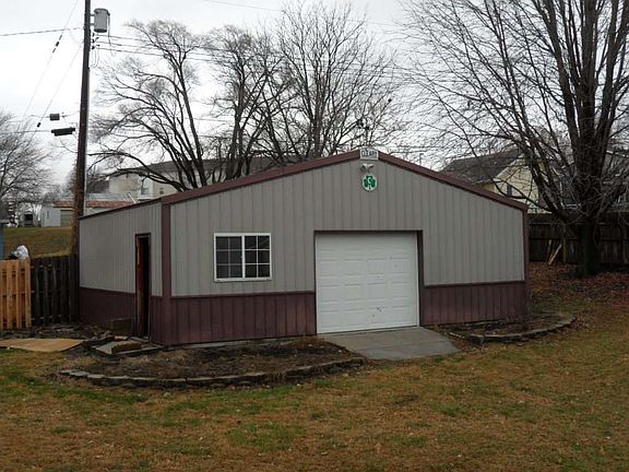 2nd image of 1315 S 3rd St