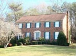1212 Christy Ct, Greeneville, TN 37743