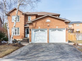 56 Nelson Cir, Newmarket, ON L3X1R2