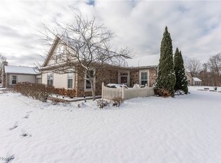 306 Sandover Dr, Aurora, OH 44202