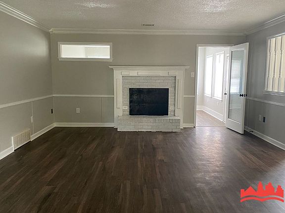 5th image of 7211 Grove Park Rd