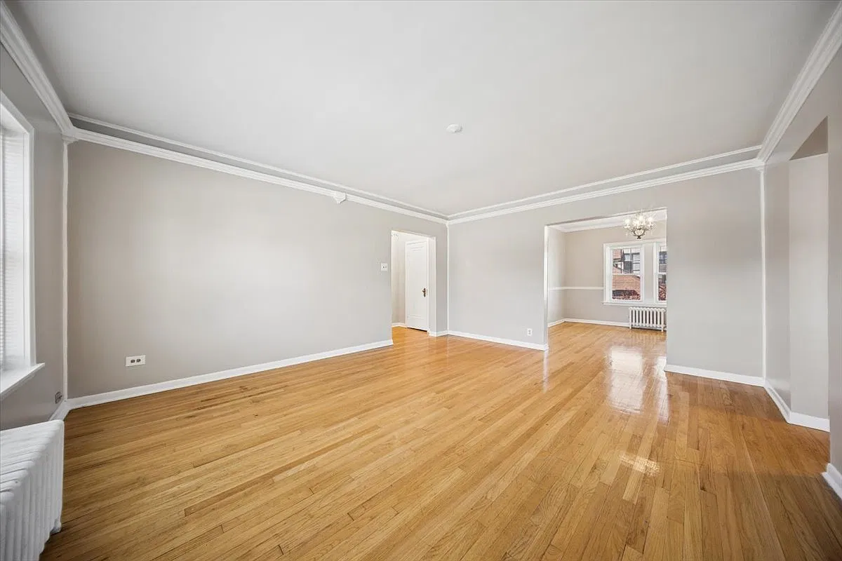 2 bed, 1050 sqft, $1,950 — Photo 4