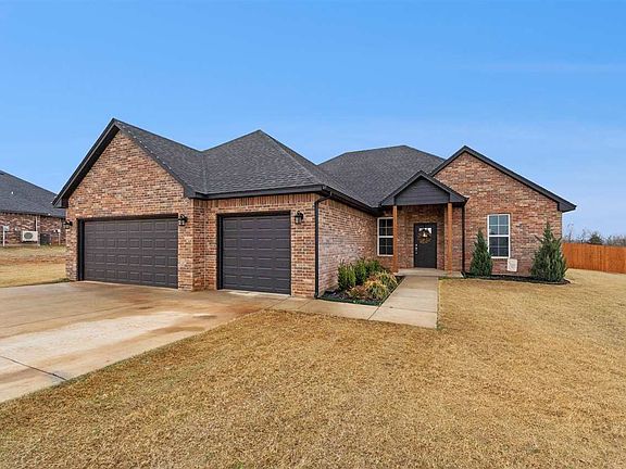2nd image of 4640 Ranchero Dr