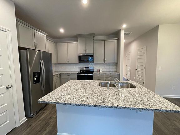 Large kitchen with all appliances