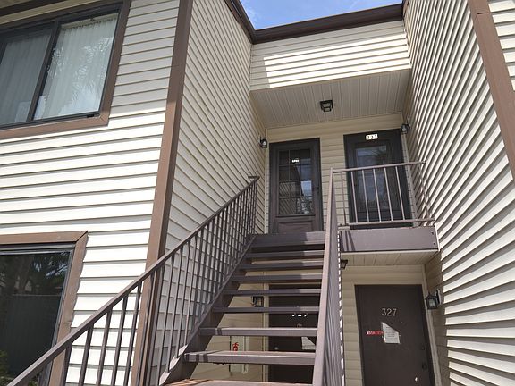 2nd image of 329 Moorings Cove Dr