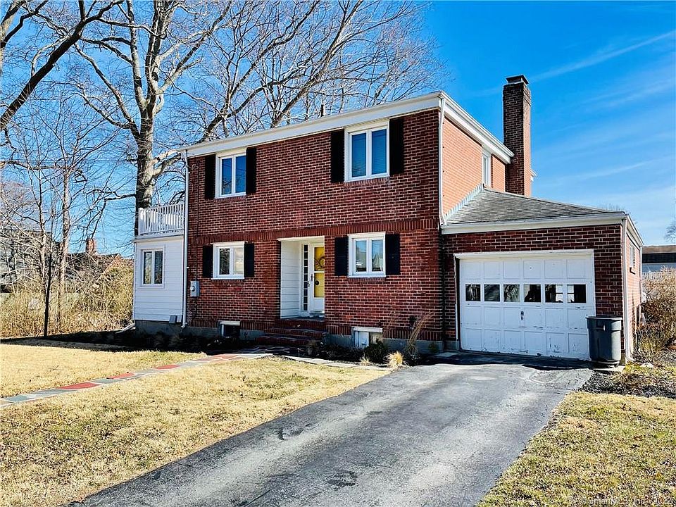 28 Chapel Dr, New London, CT 06320 Zillow