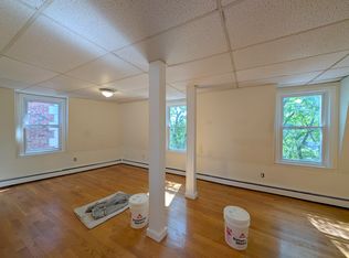 37 Davis Sq #2, Somerville, MA 02144