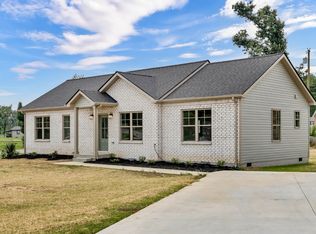 501 Eva Dr, Clarksville, TN 37042