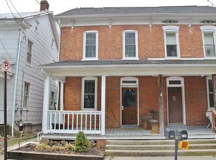 211 Nashville Blvd, Spring Grove, PA 17362