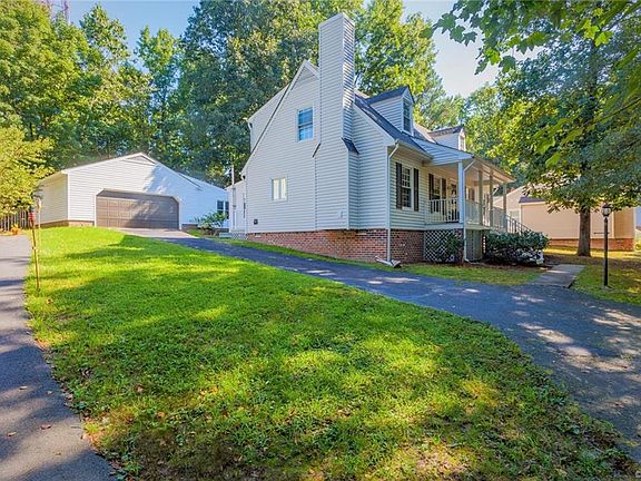 2nd image of 5236 Timber Hollow Pl