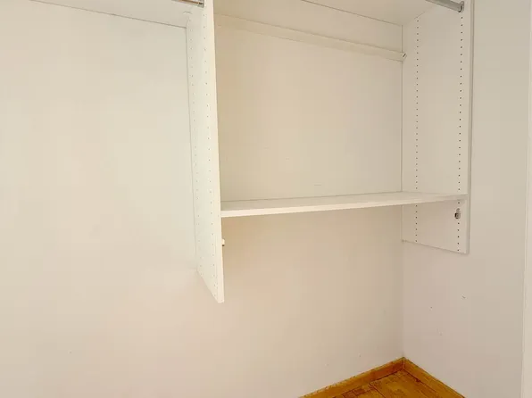 371 Madison Street image 12 of 17