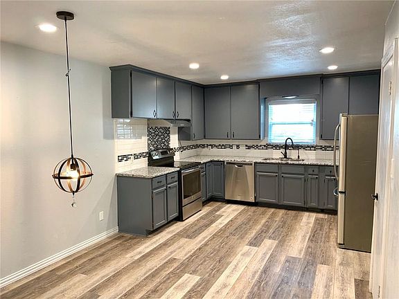 3rd image of 507 Ferris Ave
