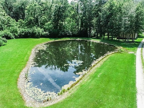 4th image of 17416 Bressler Ct