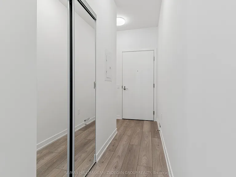 120 Broadway Ave #716N — Photo 10