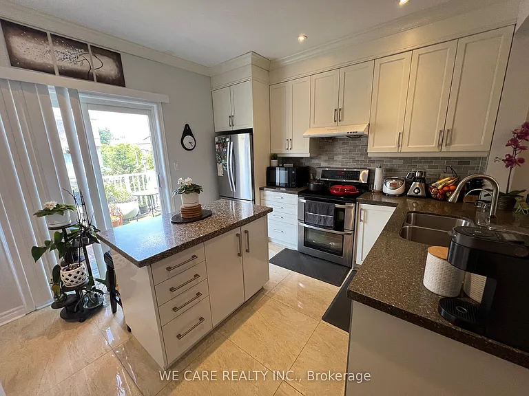 338 S Park Rd — Photo 8