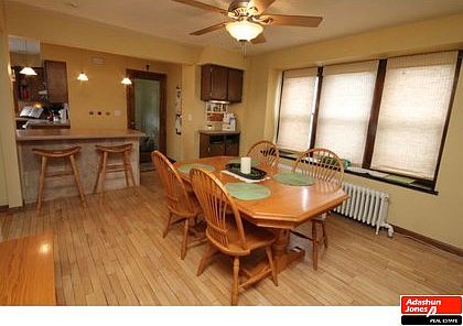 3rd image of 368 8th St