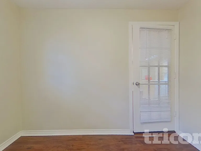 5536 Dunson Dr — Photo 12