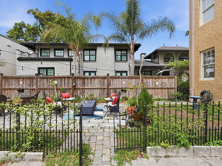 1786 Challen Ave #2 — Photo 34
