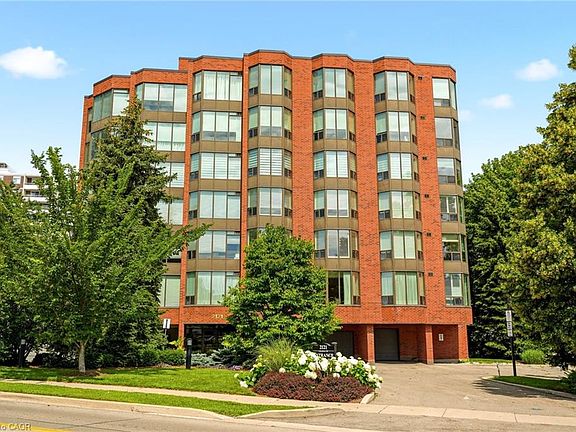 2nd image of 2121 Lakeshore Rd #507