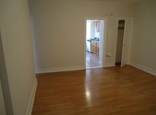 33-07 Crescent St #3F, Astoria, NY 11106