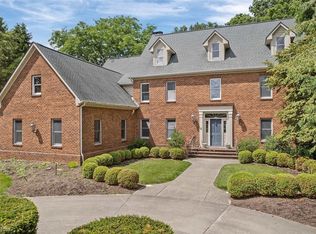 10157 Widdington Close, Powell, OH