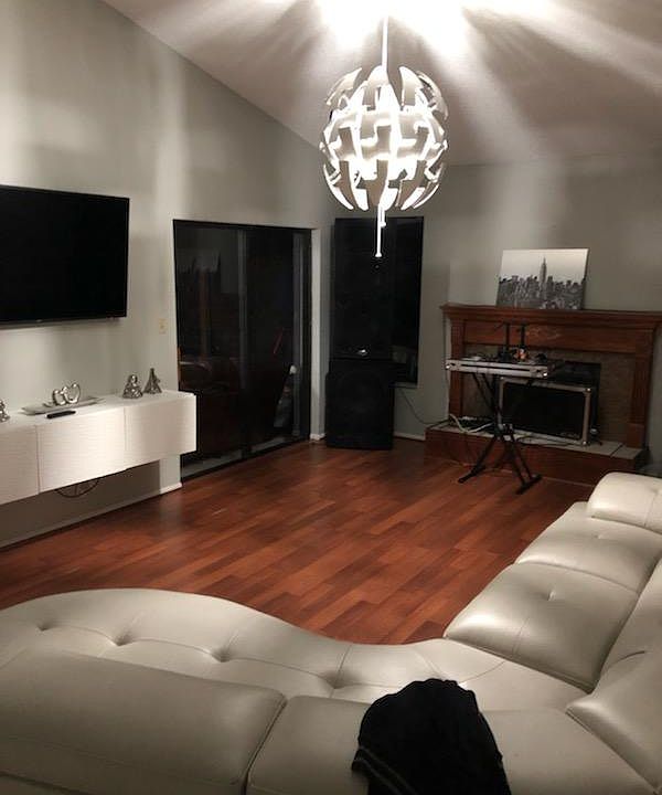 1st image of 900 Wesson Dr