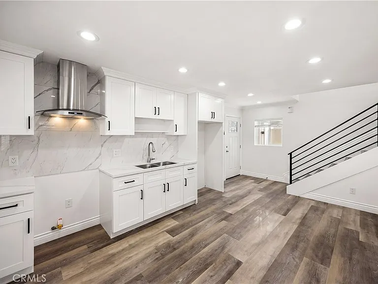 4273 Wheeler St — Photo 2