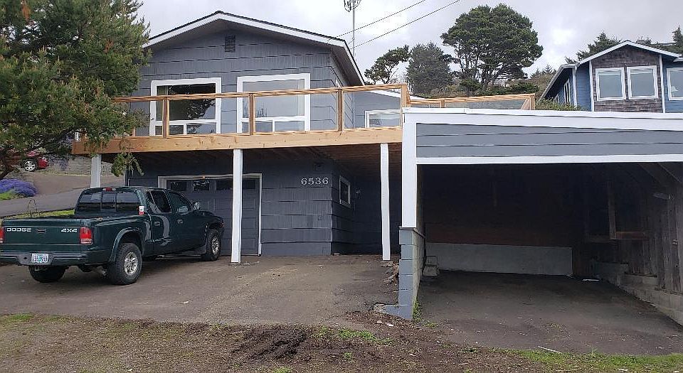 1st image of 6536 NE Neptune Dr