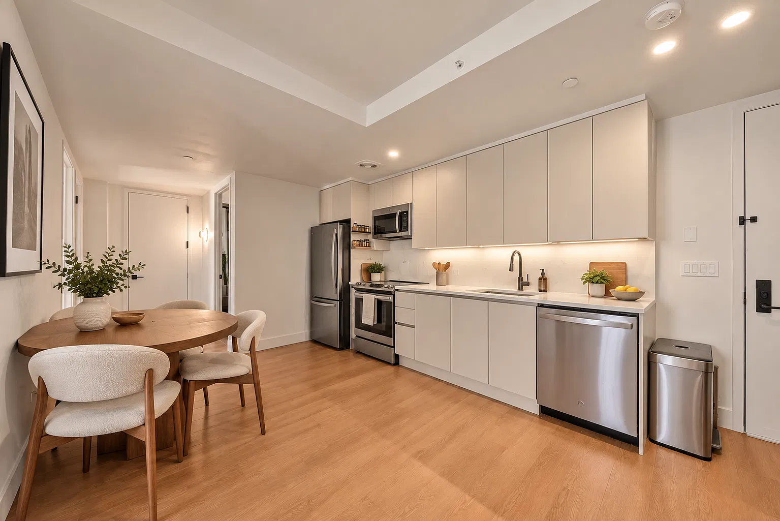 130 Hope Street — Photo 4