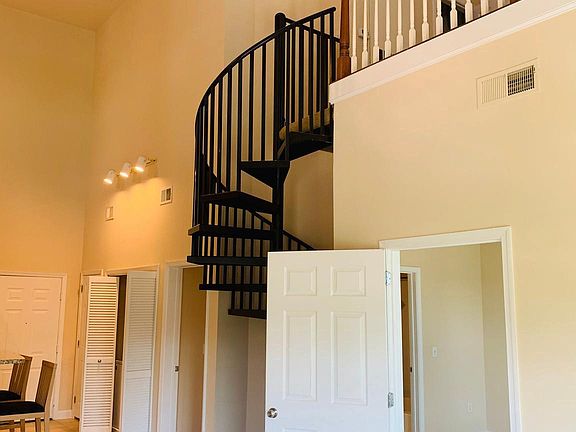 2nd image of 501 Hungerford Dr APT 331