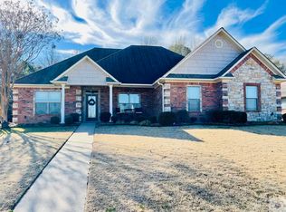 367 Meadowridge Cir, Texarkana, AR 71854