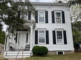 7 E Main St, Flemington, NJ 08822