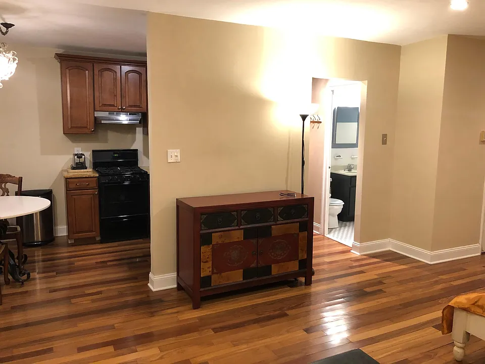 2601 Pennsylvania Ave #715