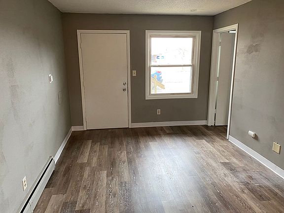 2nd image of 505 N 6th St #B12