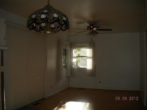 5th image of 637 Nolan Ave