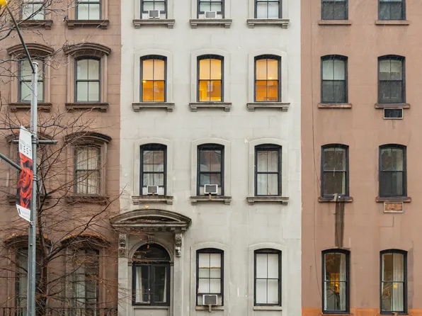 464 West 23rd Street image 8 of 9