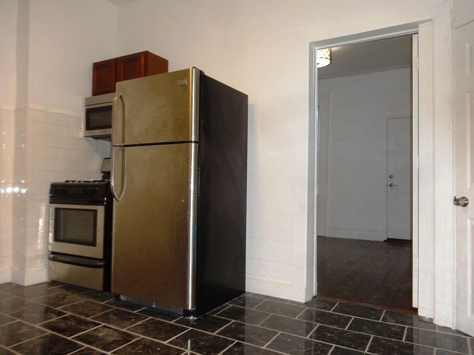 1st image of 145 Somers St #1LF